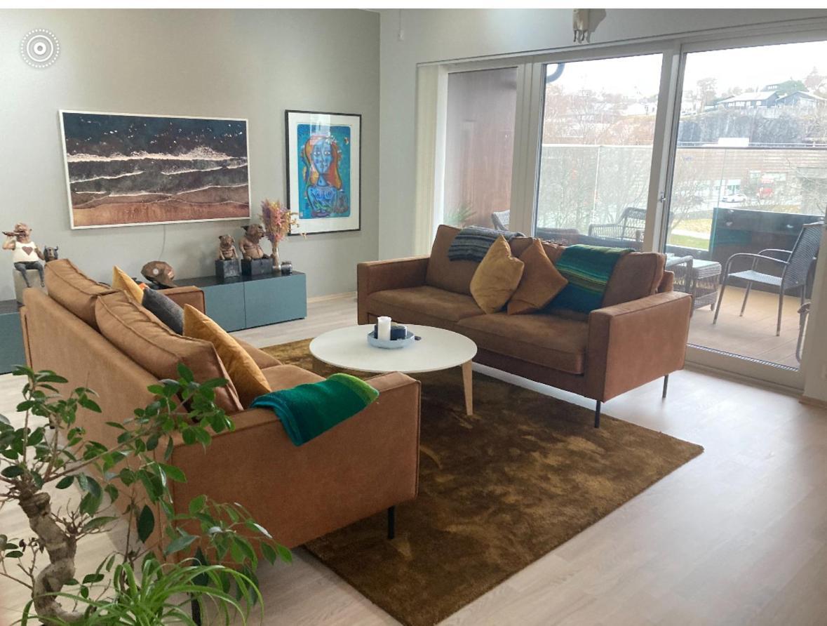Moderne Leilighet Stord Esterno foto